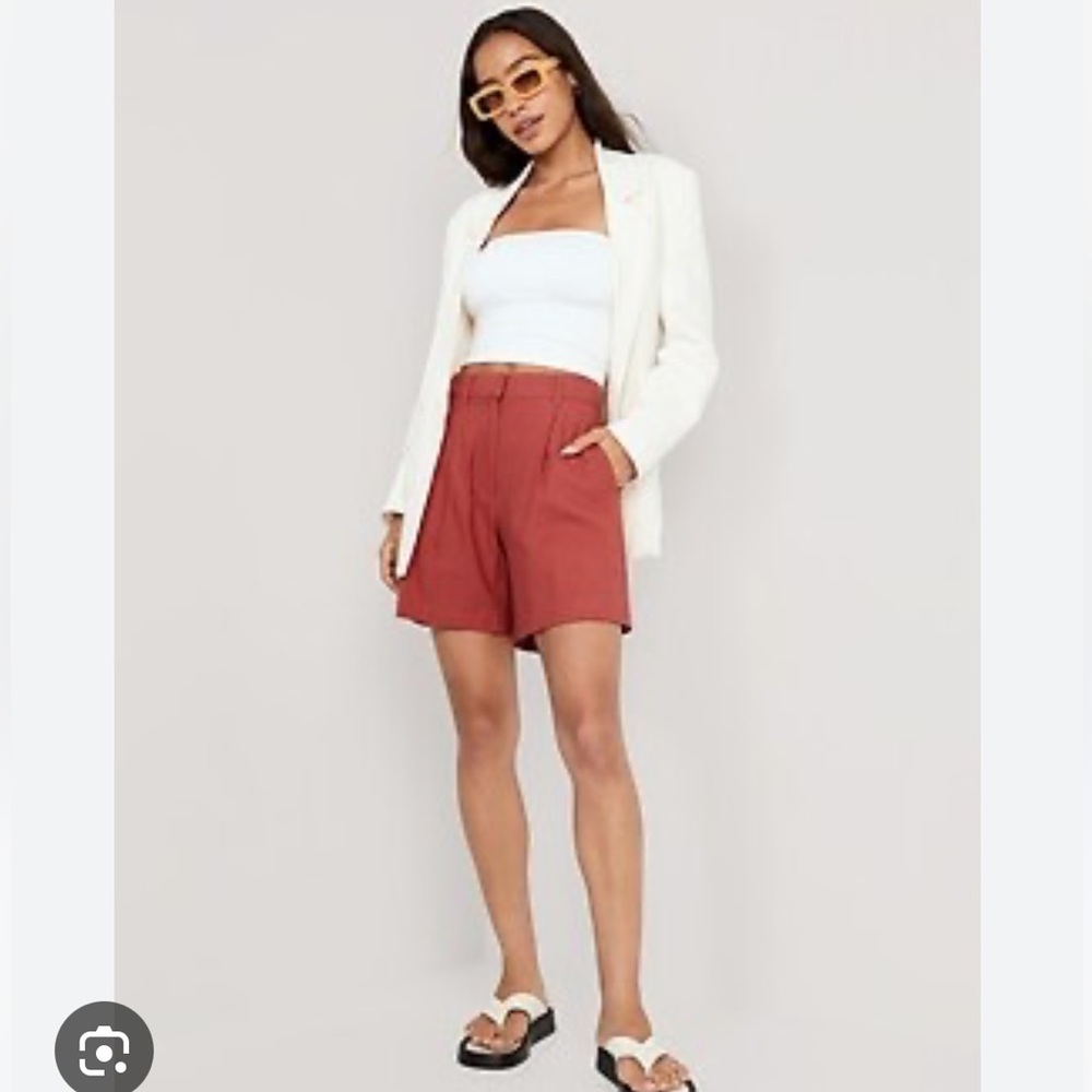 COPY - Extra high waisted linen blend trouser shorts